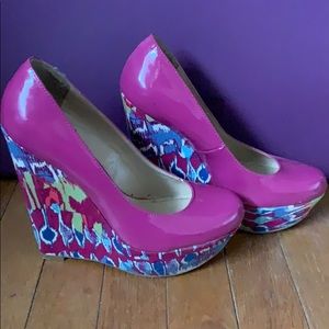 STEVE MADDEN WEDGE- WOMENS SIZE 7.5